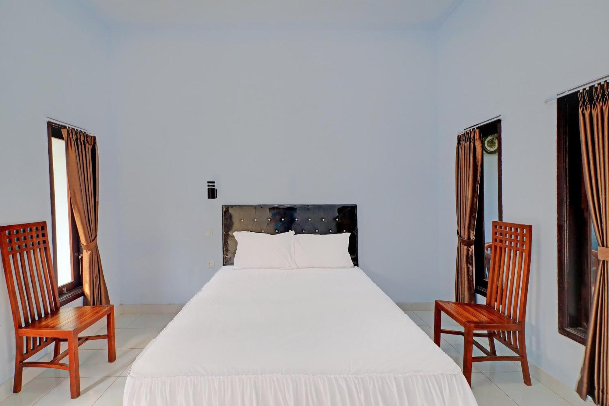 Oyo 92401 Hotel Mustika Negara  Extérieur photo