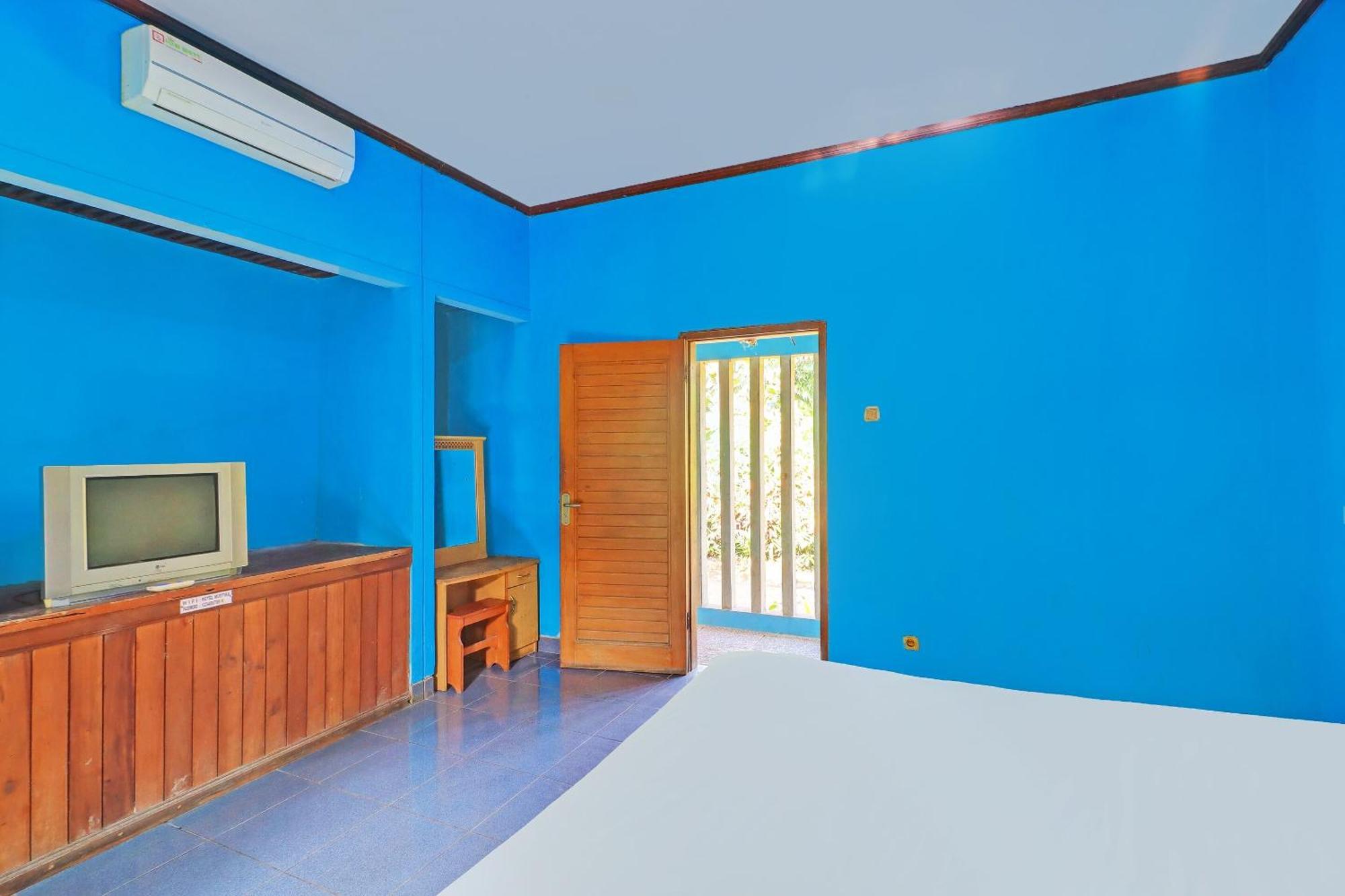 Oyo 92401 Hotel Mustika Negara  Extérieur photo