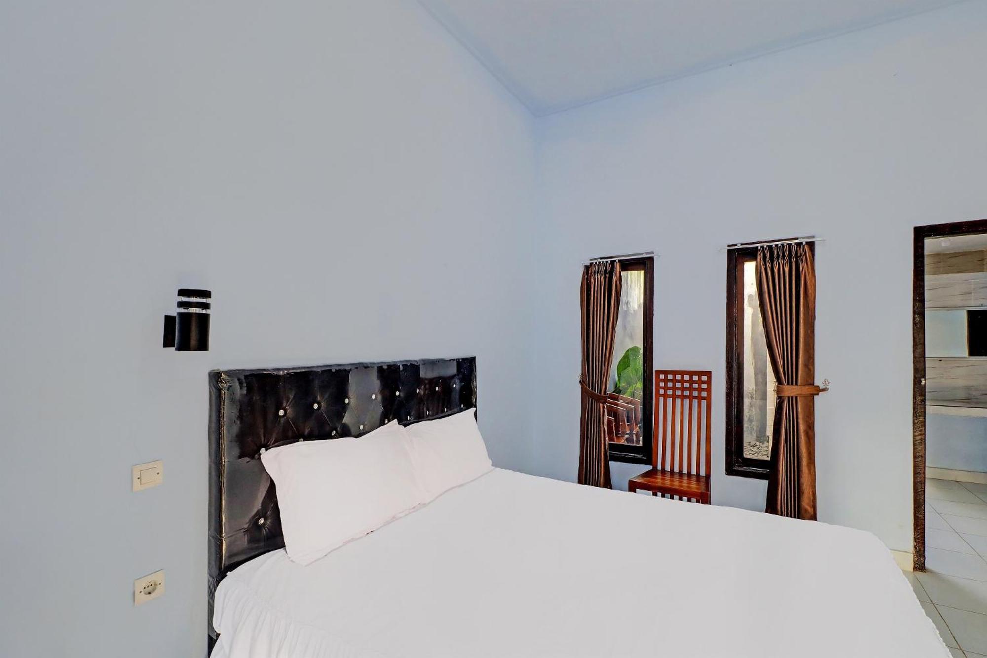Oyo 92401 Hotel Mustika Negara  Extérieur photo